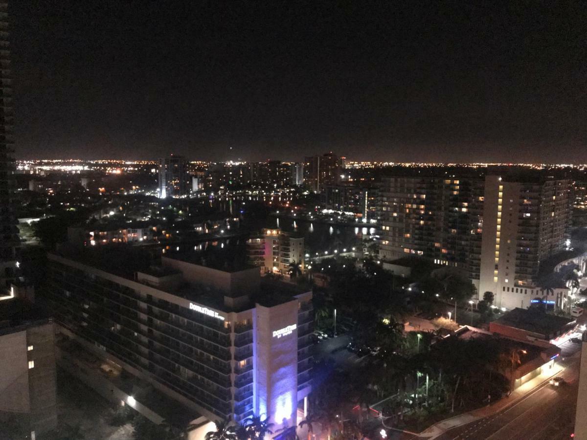 Hide House Apartment ฮอลลีวูด ภายนอก รูปภาพ